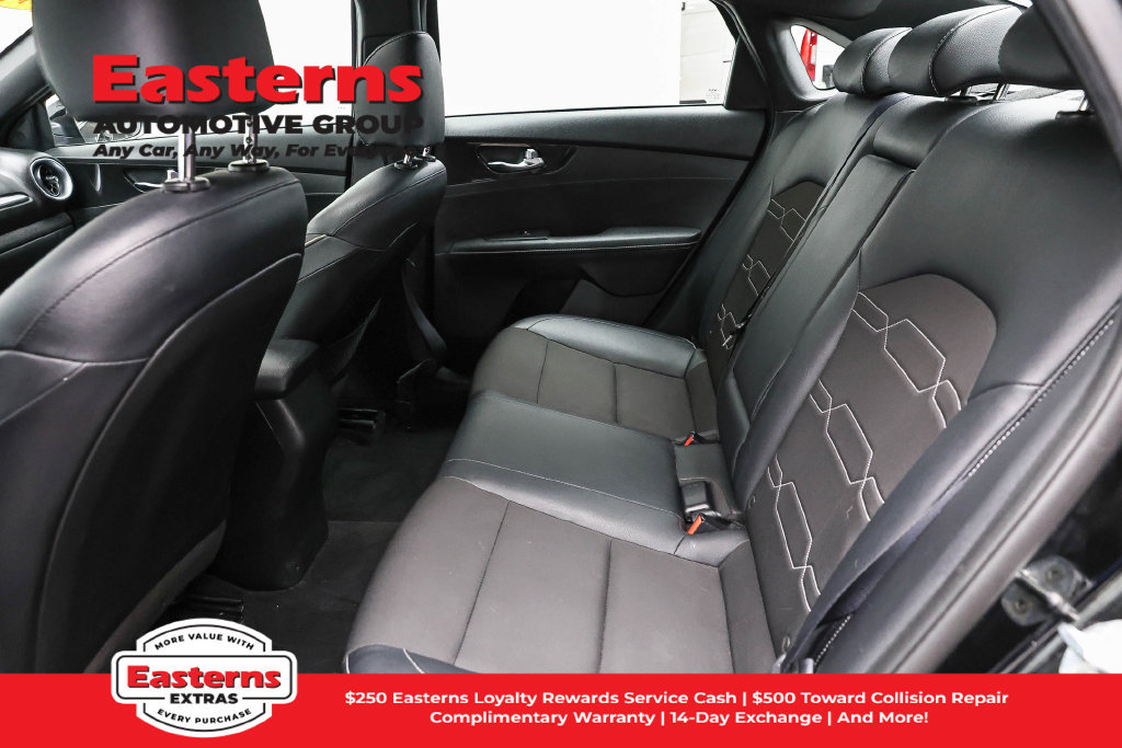 Used 2023 Kia Forte GT-Line w/ GT-Line Premium Package FWD image 23