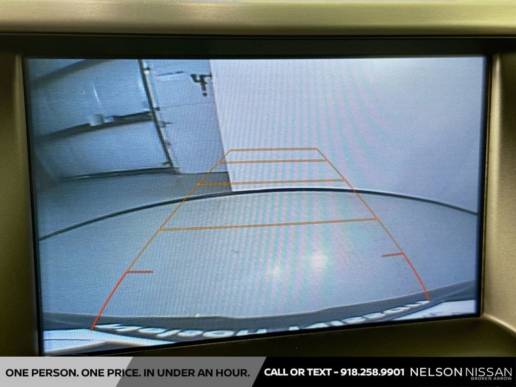 Used 2019 GMC Acadia SLT w/ Black Edition image 14