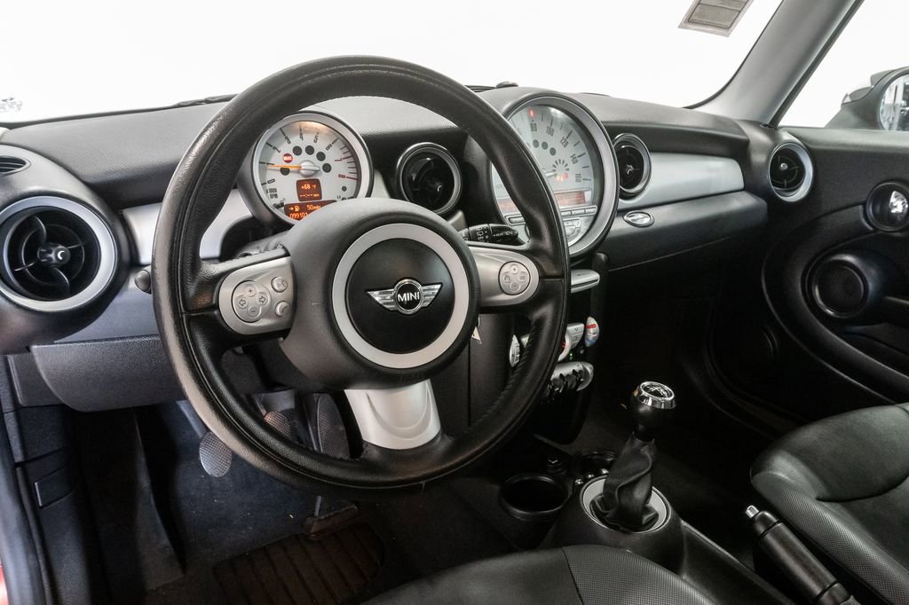 Used 2009 MINI Cooper Hardtop FWD image 7
