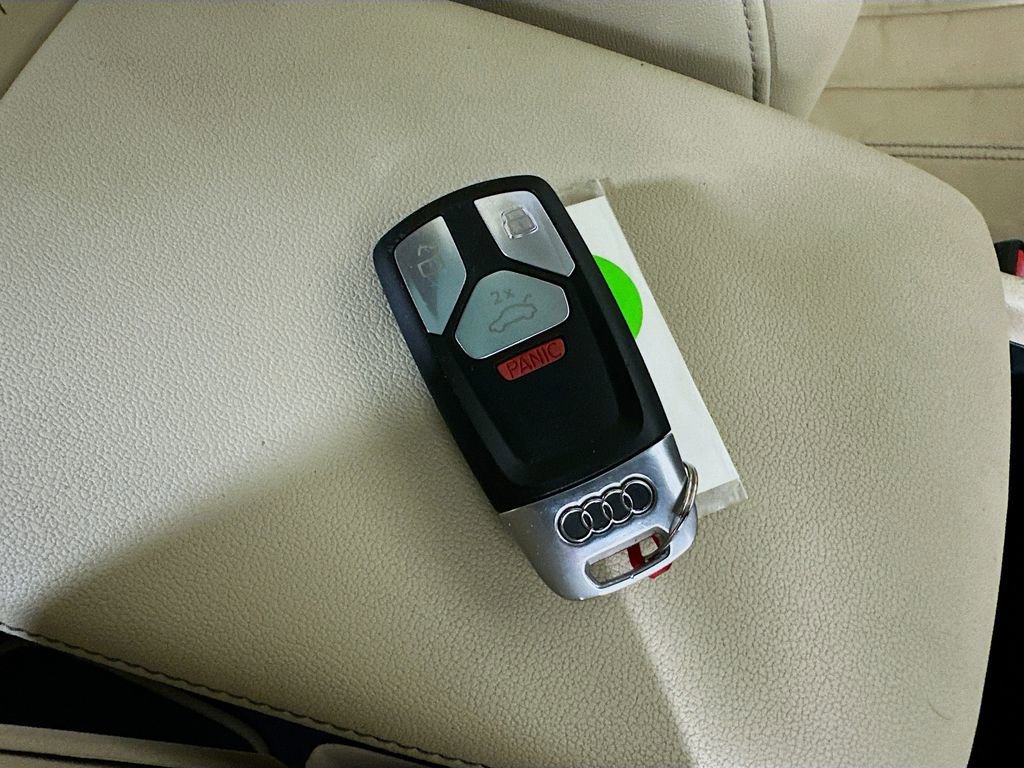 Used 2020 Audi A4 2.0T Premium w/ Convenience Package image 40