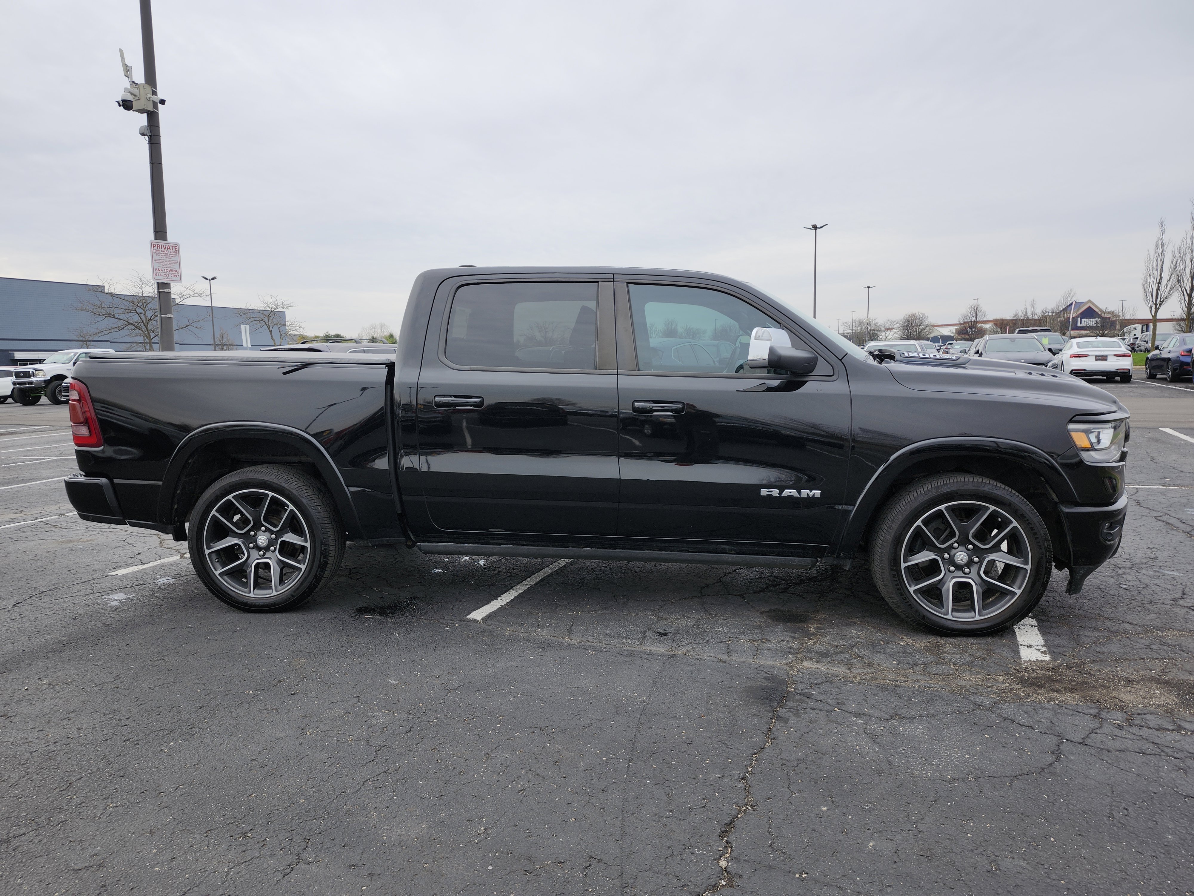 Used 2019 RAM 1500 Laramie image 19