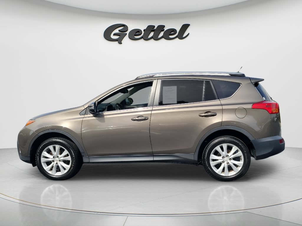 Used 2015 Toyota RAV4 Limited w/ Technology Package AWD/4WD image 8