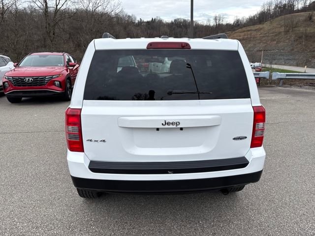 Used 2015 Jeep Patriot High Altitude image 4