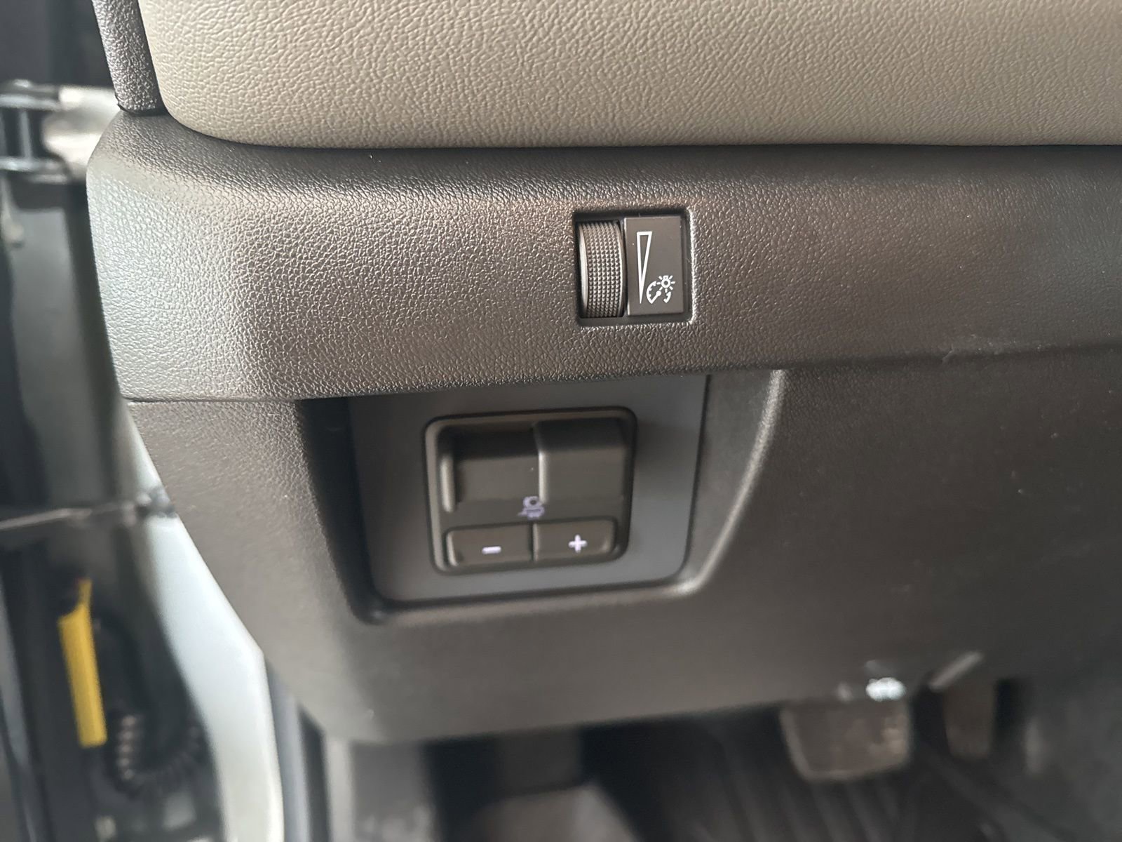 New 2026 Chevrolet Colorado ZR2 w/ ZR2 Bison Edition image 19