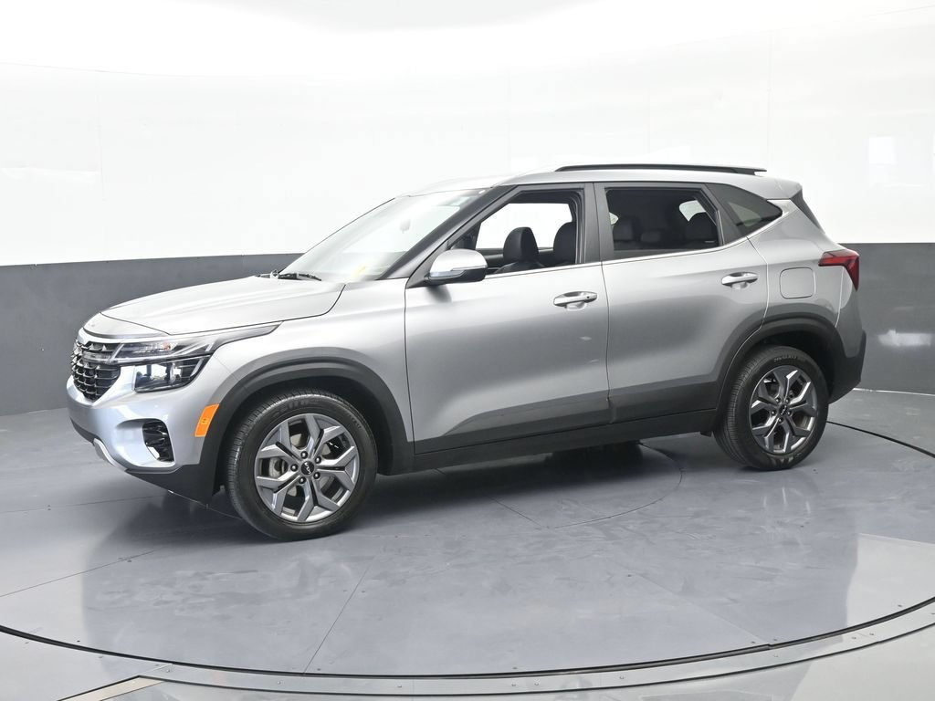Used 2024 Kia Seltos S FWD image 2