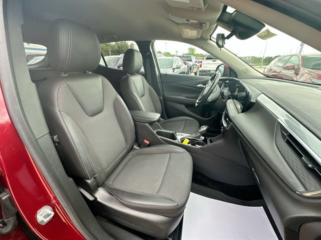 Used 2024 Buick Encore GX Preferred w/ Comfort Package AWD/4WD image 31