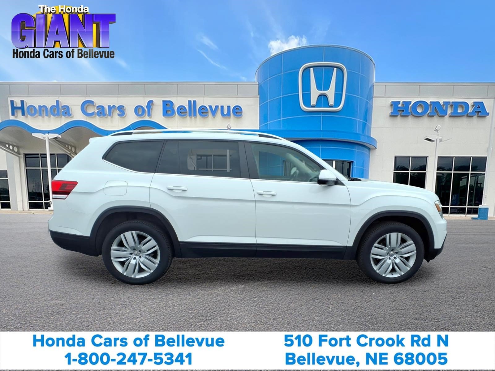 Used 2019 Volkswagen Atlas SE w/ Towing Package AWD/4WD image 4