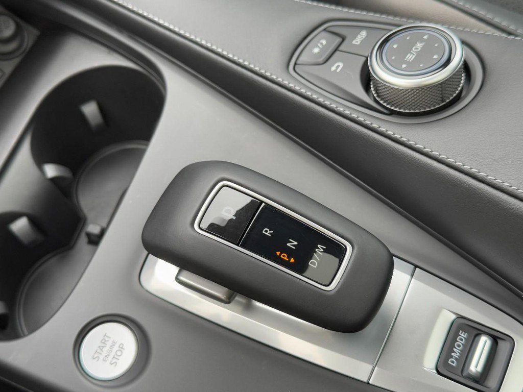 Used 2025 INFINITI QX50 Luxe image 21