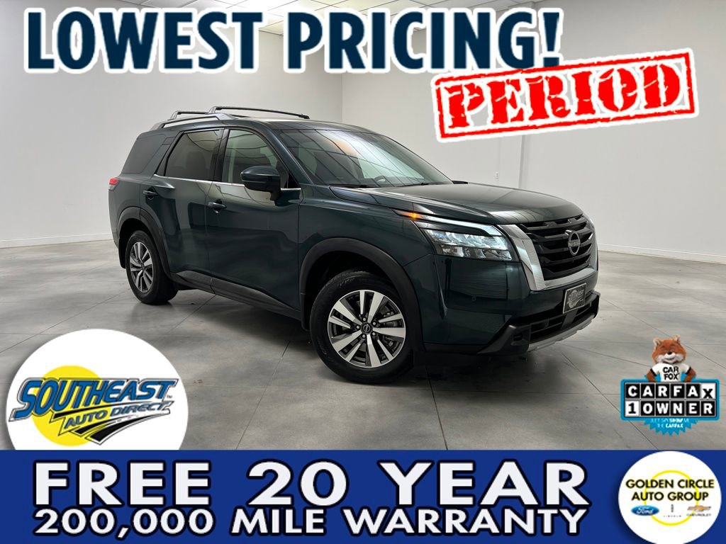 Used 2025 Nissan Pathfinder SL FWD image 1