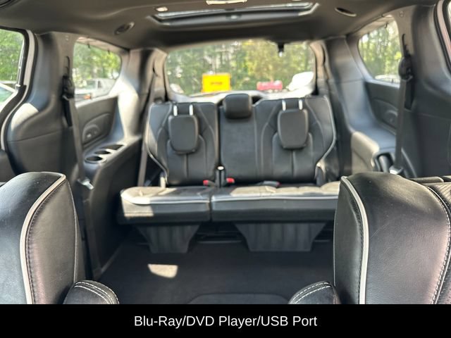 Used 2021 Chrysler Pacifica Limited w/ Uconnect Theater Family Group AWD/4WD image 24