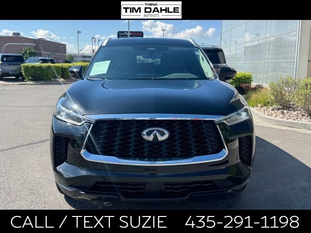 Used 2025 INFINITI QX60 Luxe w/ Lighting Package (N94) AWD/4WD image 4