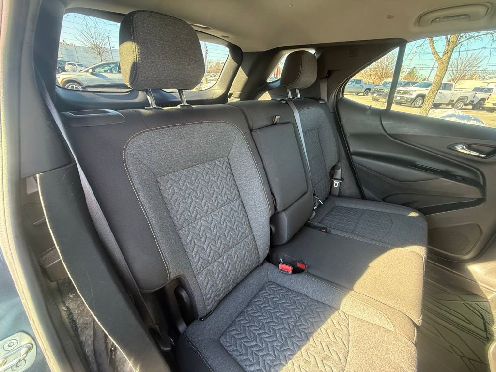 Used 2023 Chevrolet Equinox LT image 23
