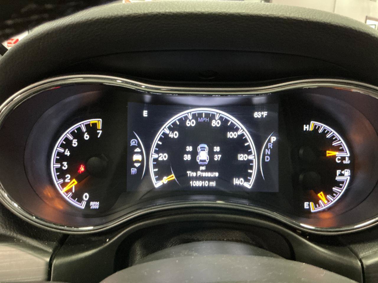 Used 2019 Jeep Grand Cherokee Limited AWD/4WD image 17