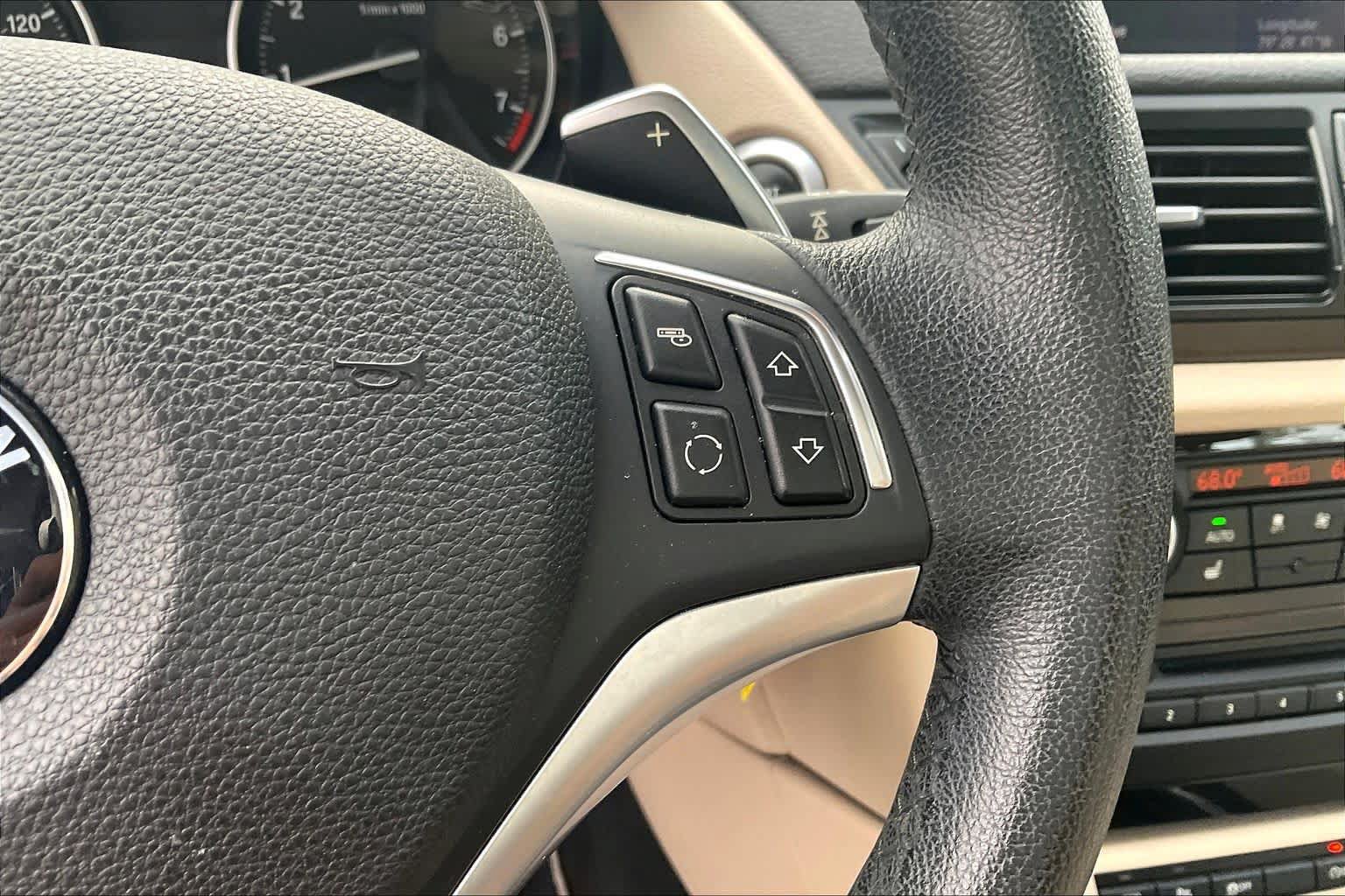 Used 2014 BMW X1 sDrive28i RWD image 25