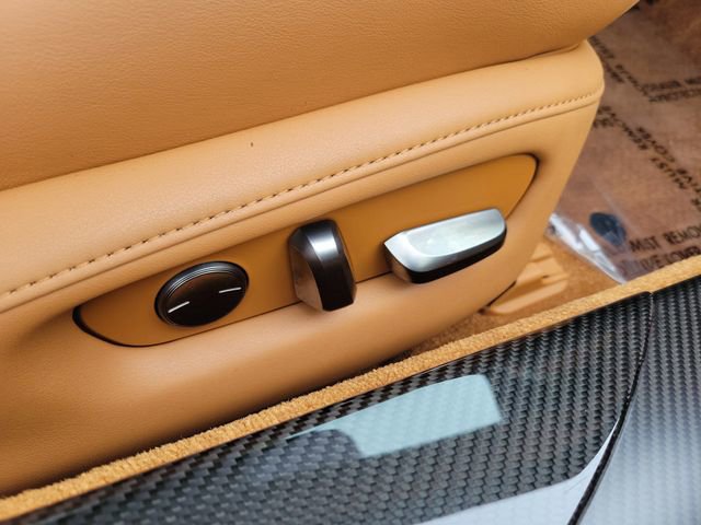 Used 2018 Lexus LC 500 Coupe w/ Performance Package RWD image 30