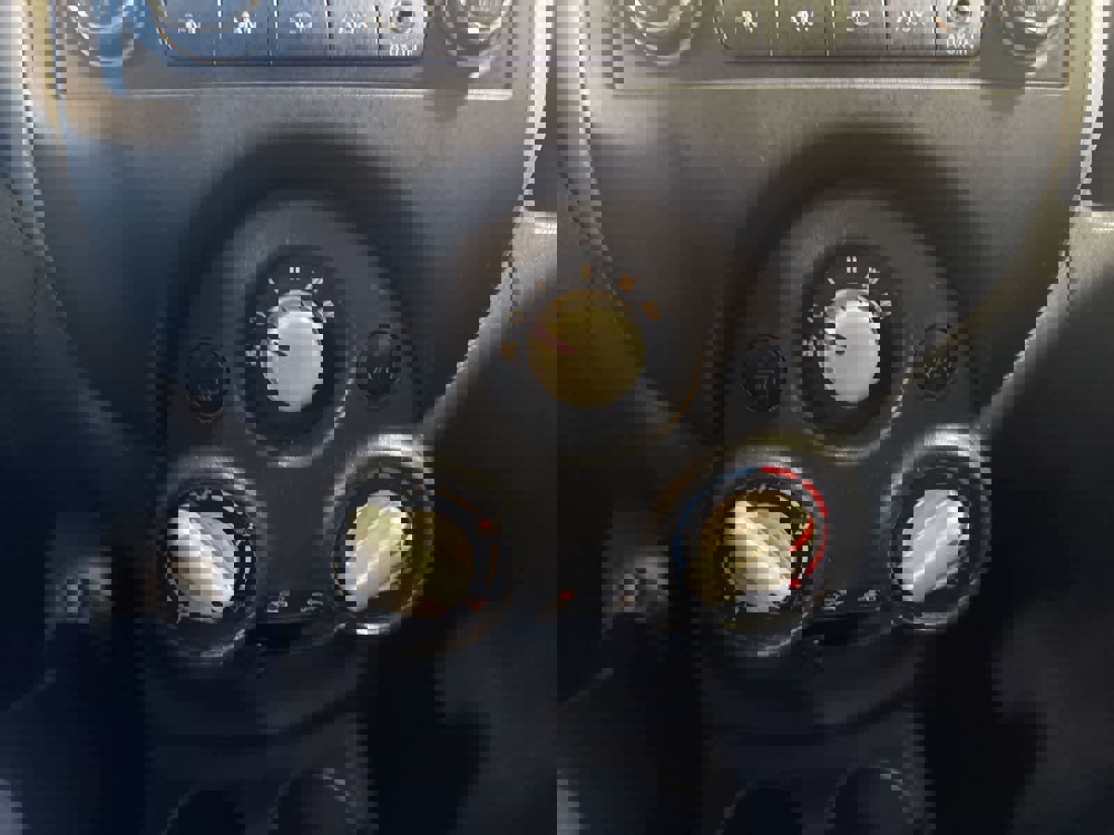 Used 2014 Nissan Versa Note SV image 26