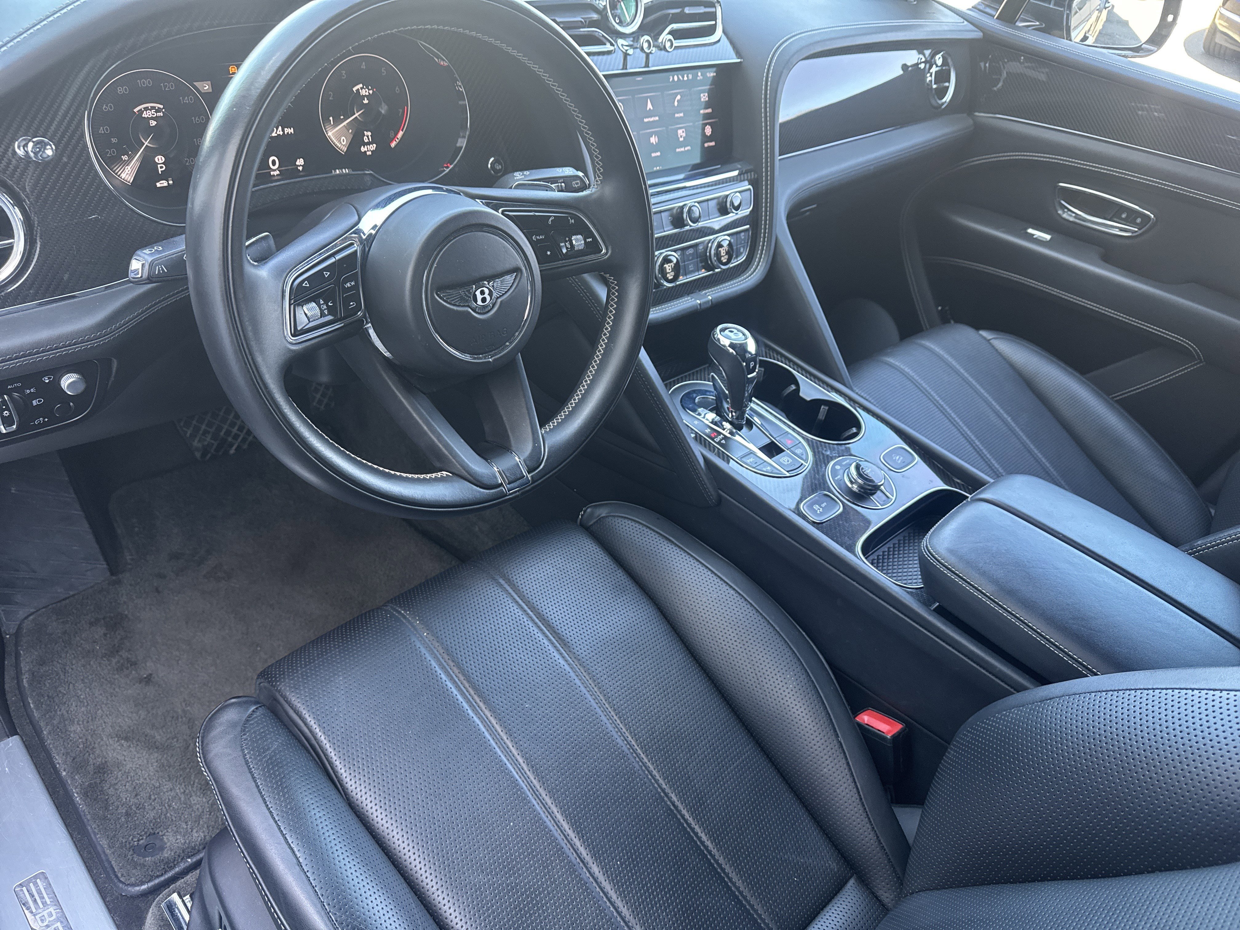 Used 2021 Bentley Bentayga image 16