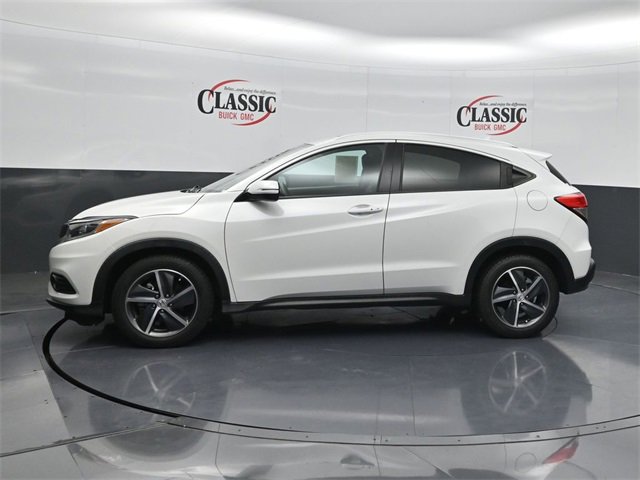 Used 2021 Honda HR-V EX-L image 2