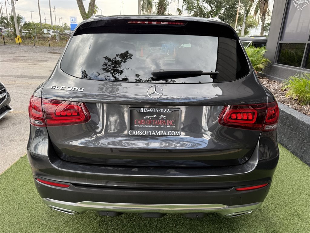 Used 2021 Mercedes-Benz GLC 300 image 5