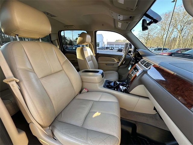 Used 2011 Chevrolet Silverado 3500 LTZ w/ LTZ Plus Package image 22