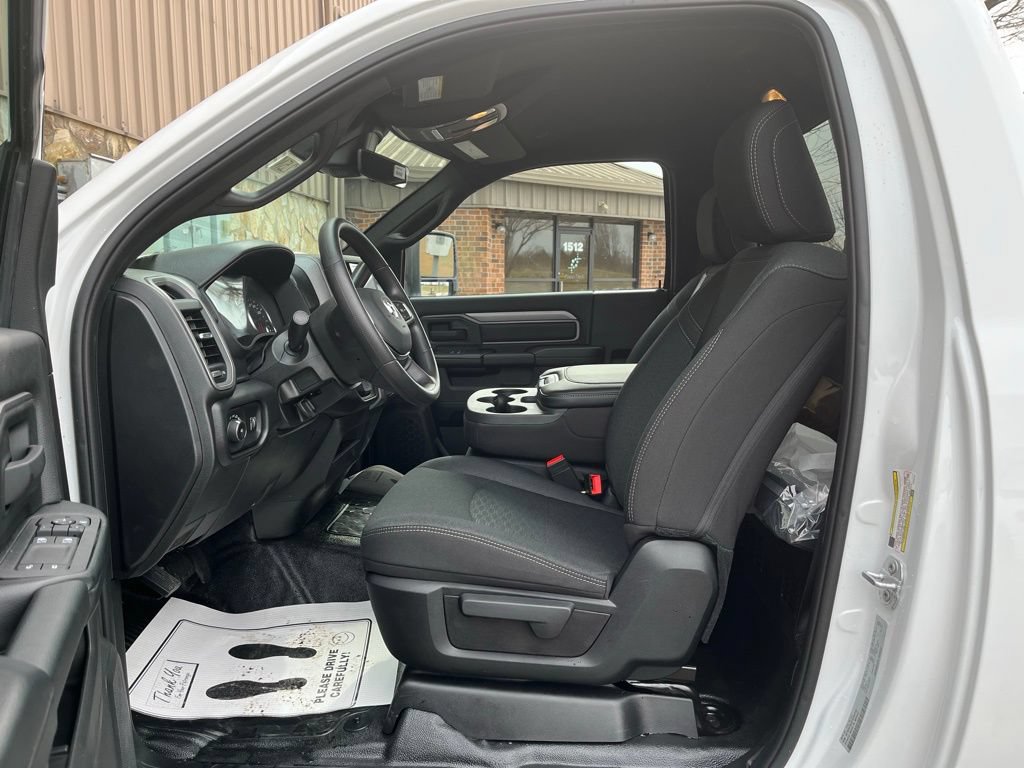 New 2026 RAM 3500 Tradesman w/ Chrome Appearance Group A AWD/4WD image 18