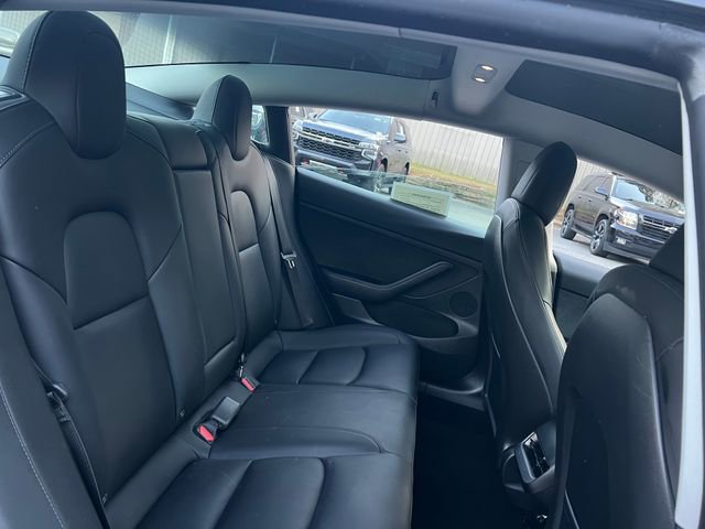 Used 2023 Tesla Model 3 Standard Range image 28