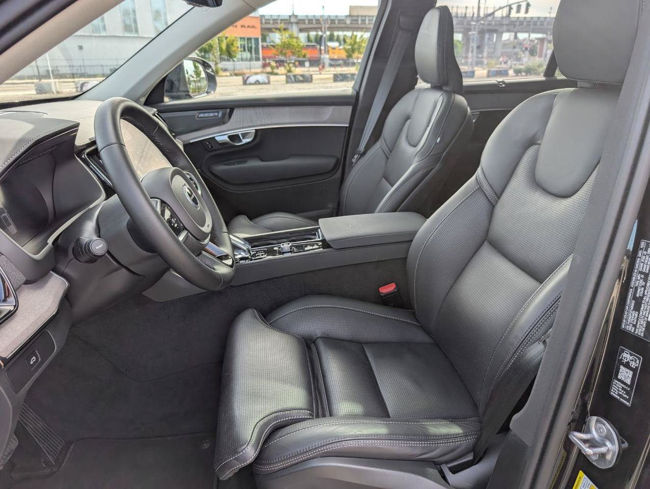 Used 2026 Volvo XC90 B6 Ultra AWD/4WD image 10