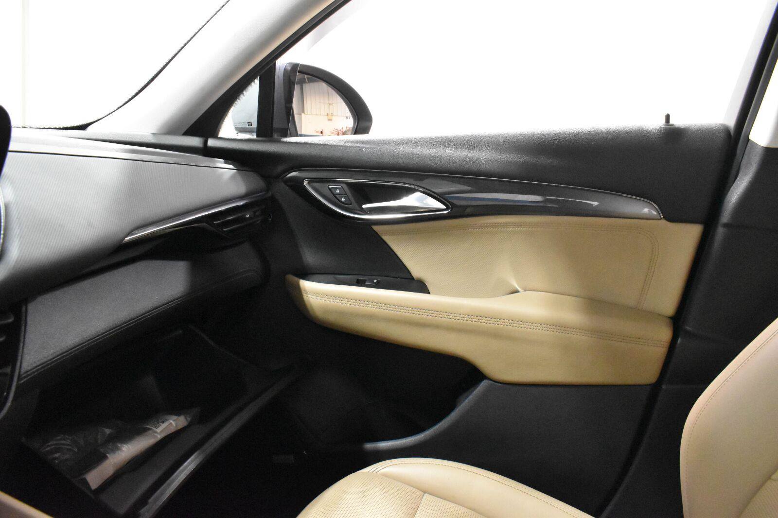 Used 2024 Buick Envision Preferred AWD/4WD image 17