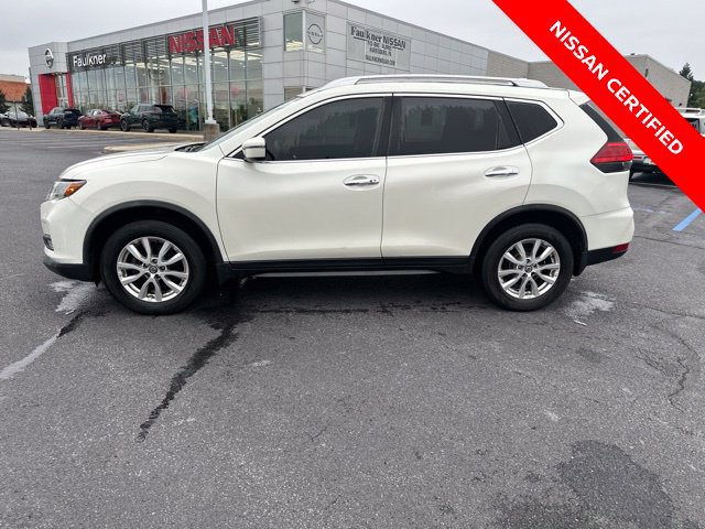 Used 2017 Nissan Rogue SV AWD/4WD image 5