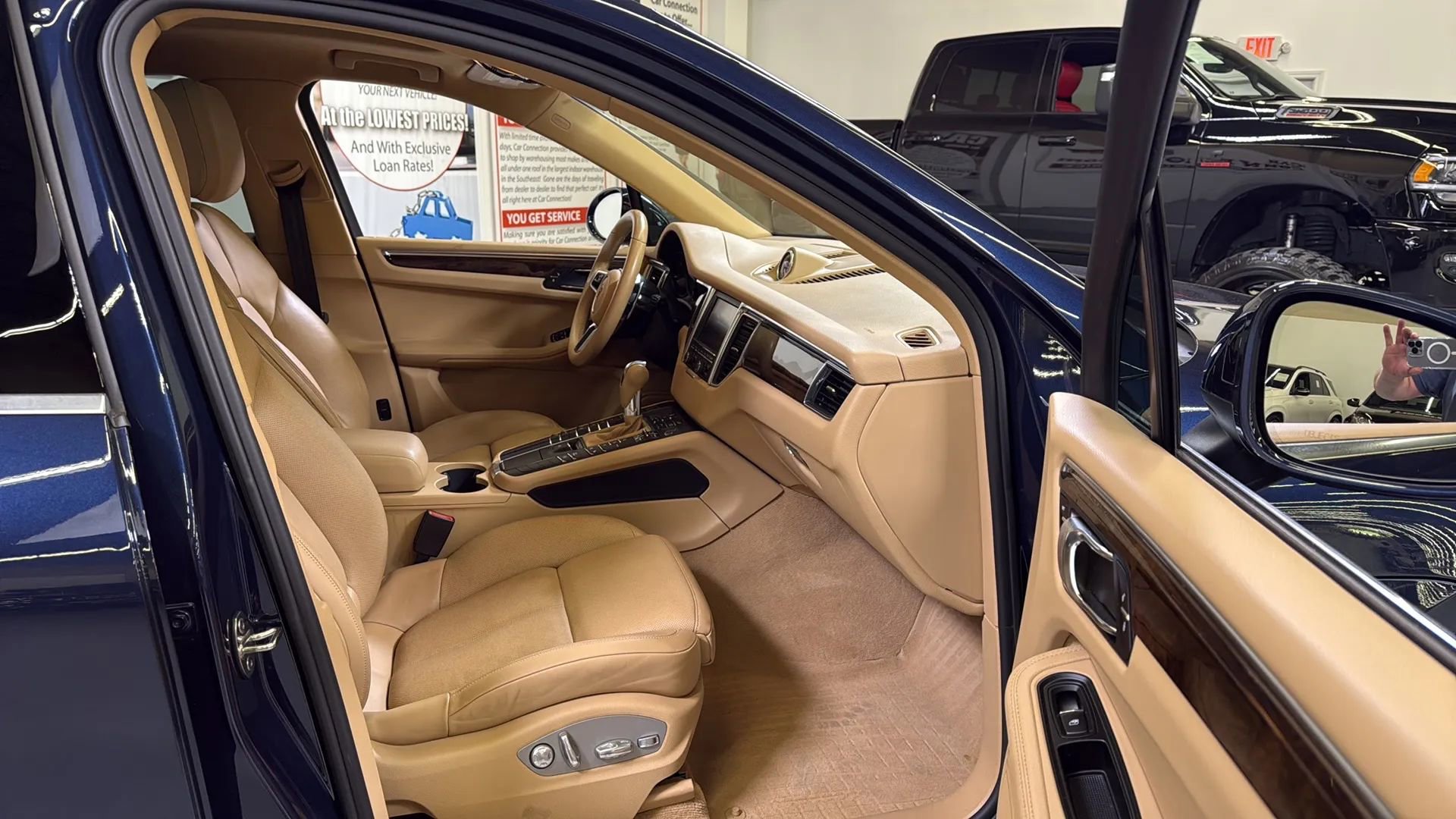 Used 2016 Porsche Macan S AWD/4WD image 13