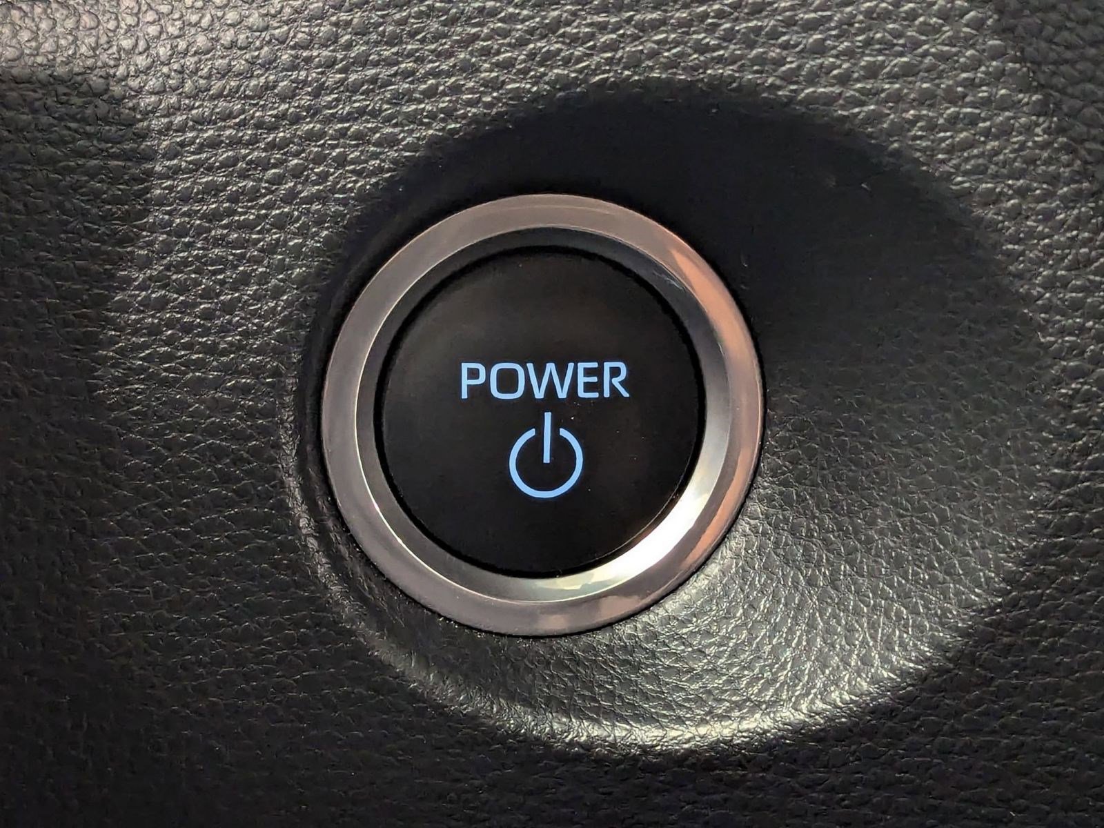 Used 2023 Toyota Corolla Cross S image 28