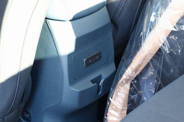 New 2025 Ford Maverick XL w/ Equipment Group 101A image 19