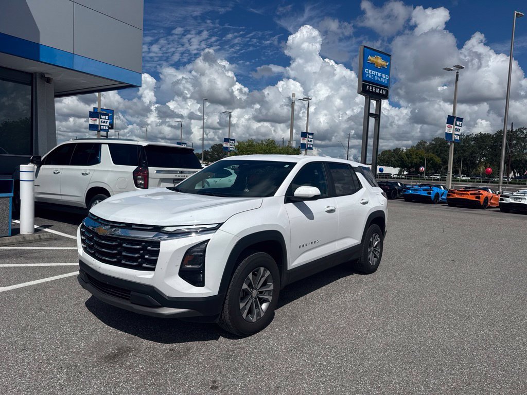 Used 2026 Chevrolet Equinox LT FWD image 1