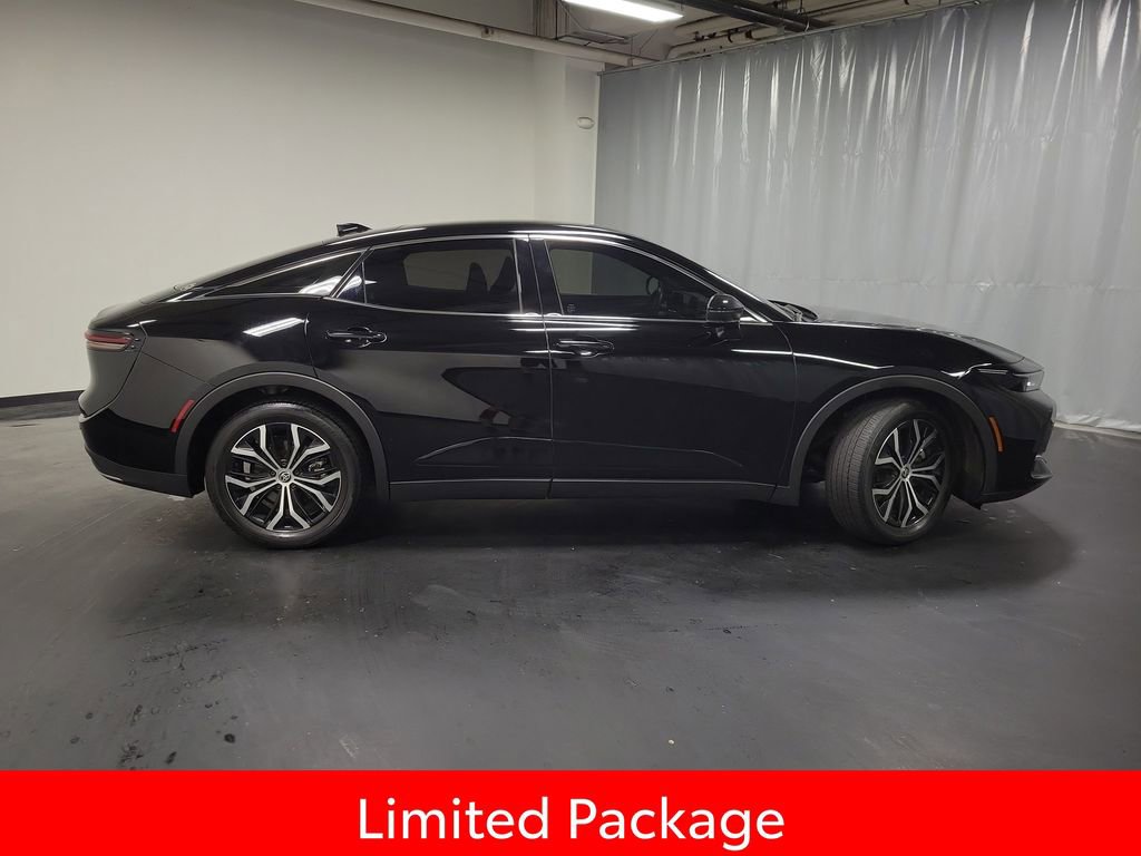Used 2024 Toyota Crown AWD/4WD image 9