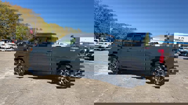 New 2026 Chevrolet Silverado 1500 LT image 6