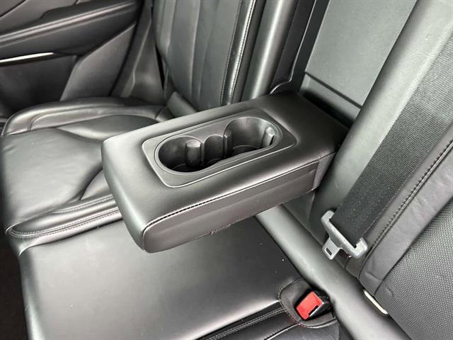 Used 2019 Lincoln MKC Select w/ Select Plus Package AWD/4WD image 11