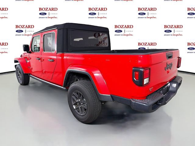 Used 2024 Jeep Gladiator Sport AWD/4WD image 6
