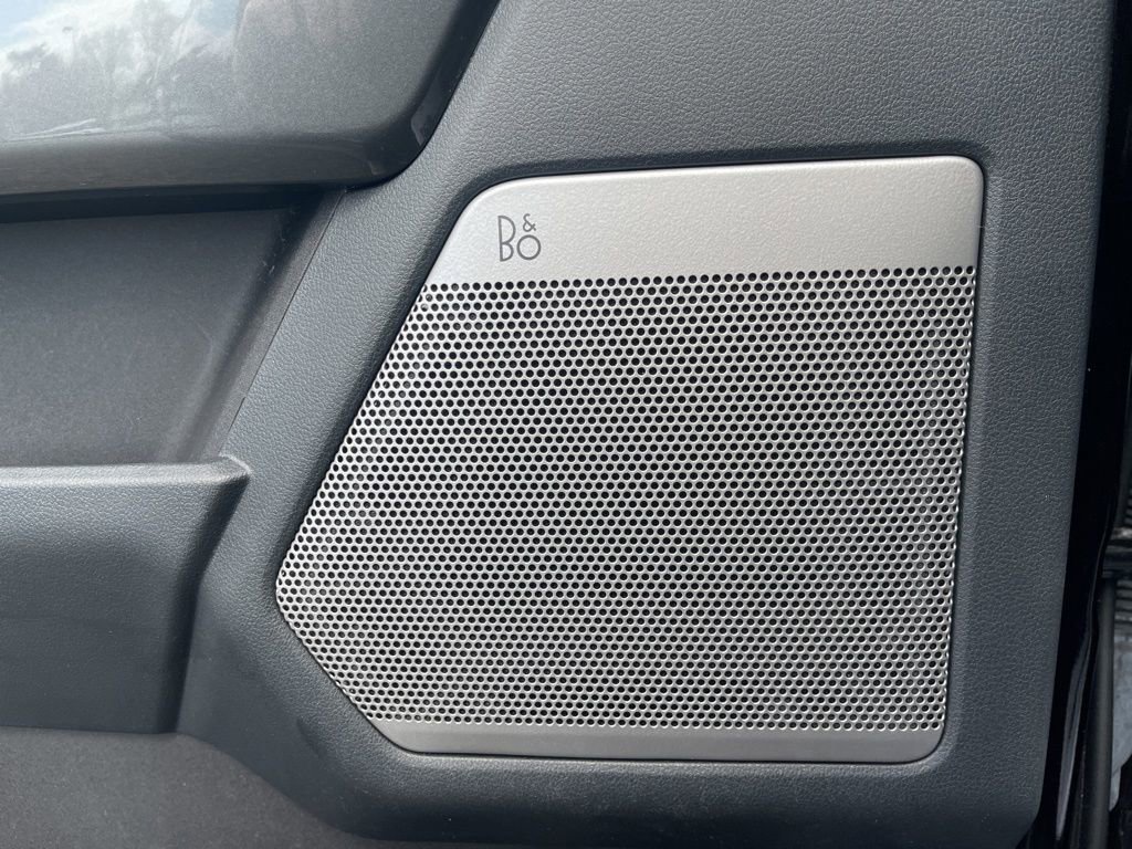 Used 2022 Ford F150 Lariat w/ Max Trailer Tow Package image 34