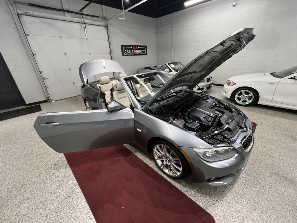 Used 2013 BMW 335i Convertible image 63