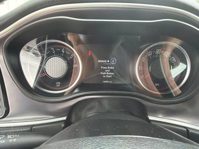 Used 2019 Dodge Challenger SXT RWD image 14