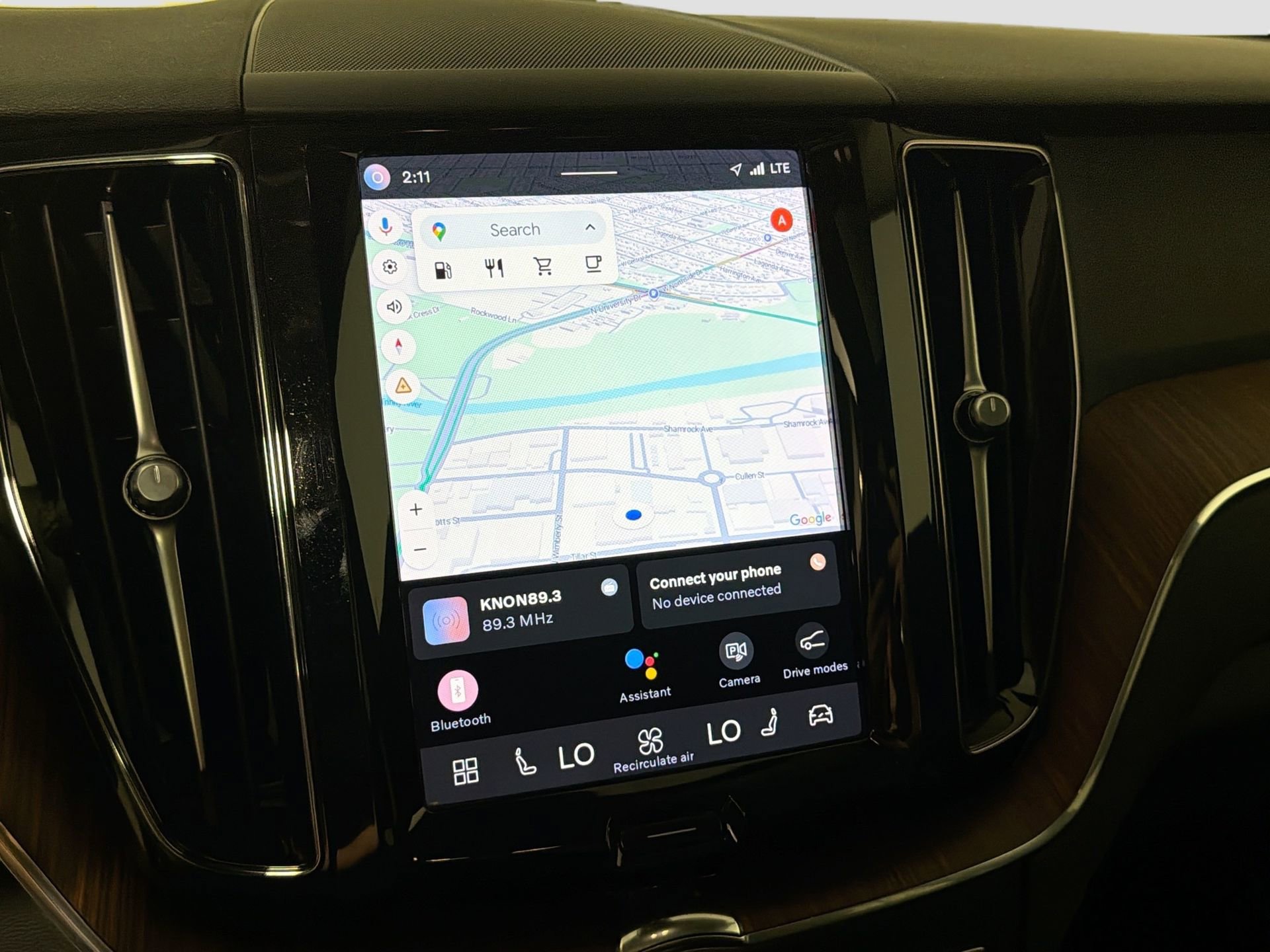 Certified 2023 Volvo XC60 B5 Plus AWD/4WD image 13