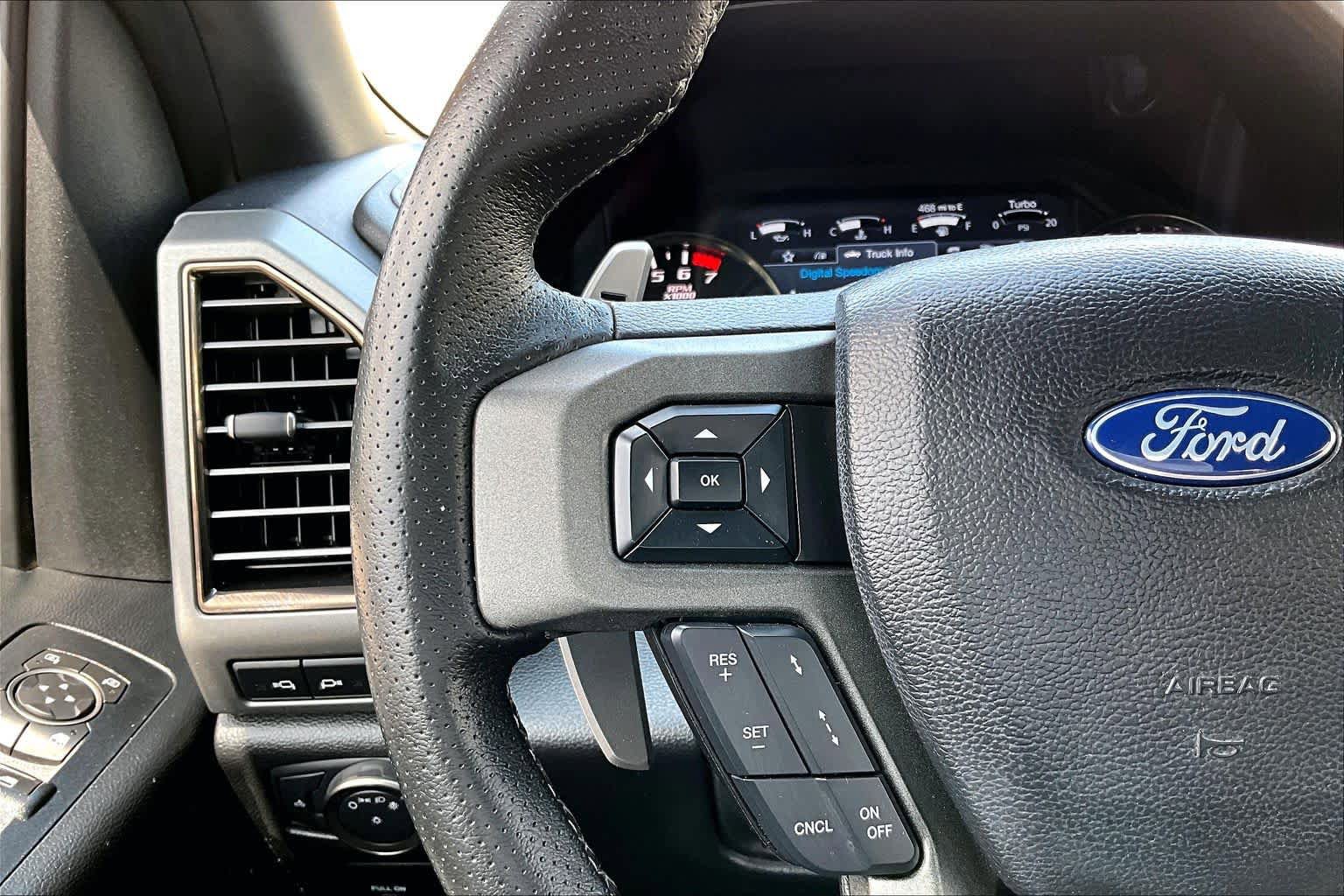 Used 2020 Ford F150 Raptor w/ Equipment Group 802A Luxury AWD/4WD image 24