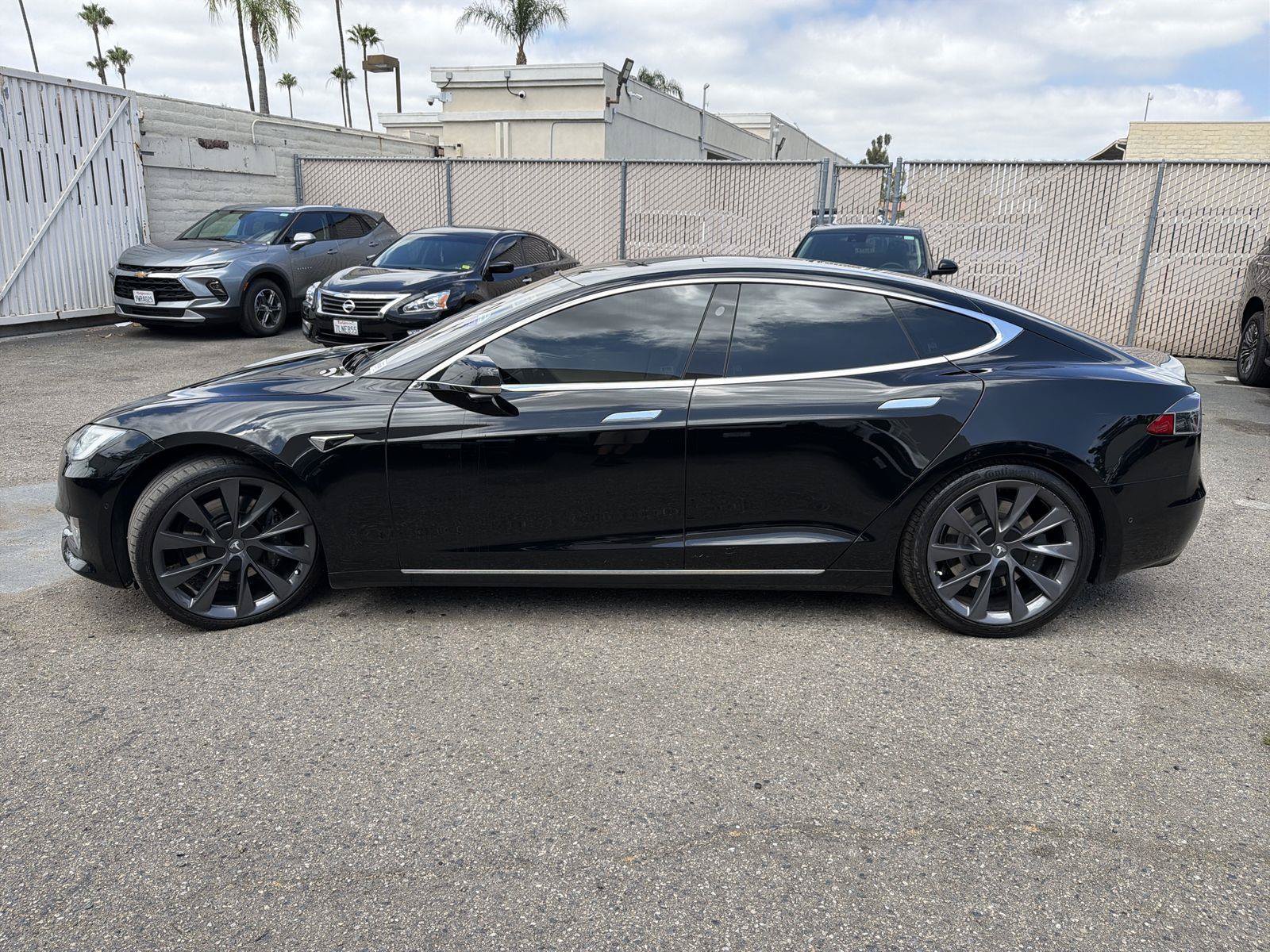 Used 2021 Tesla Model S Long Range Plus AWD/4WD image 8