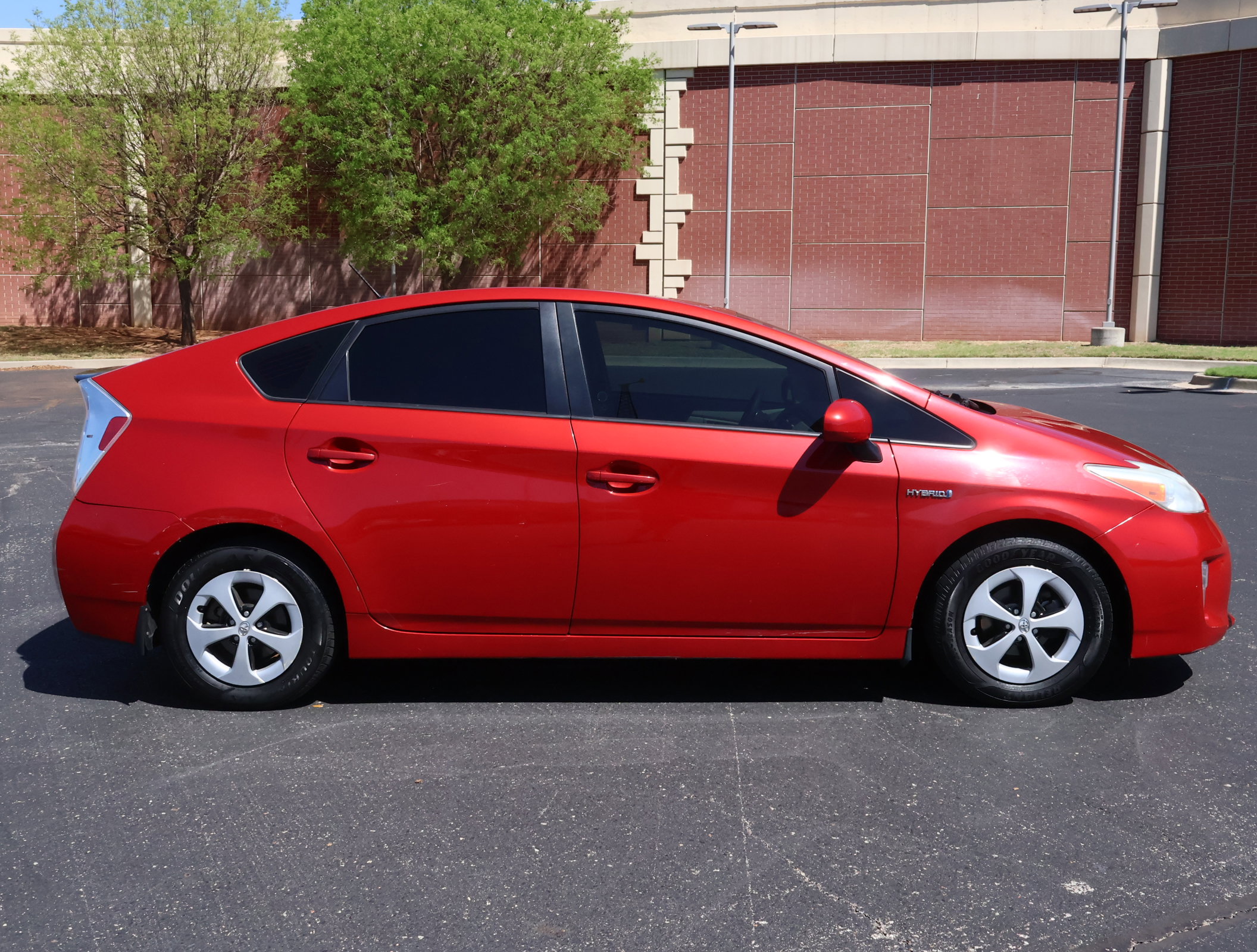 Used 2012 Toyota Prius Two FWD image 25