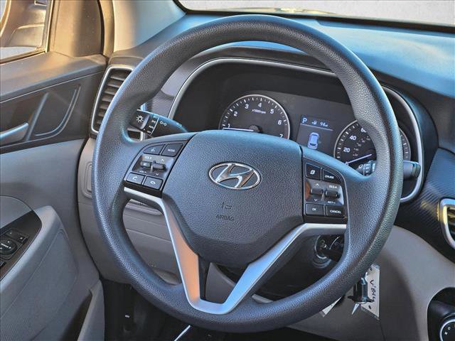 Used 2020 Hyundai Tucson SE image 11