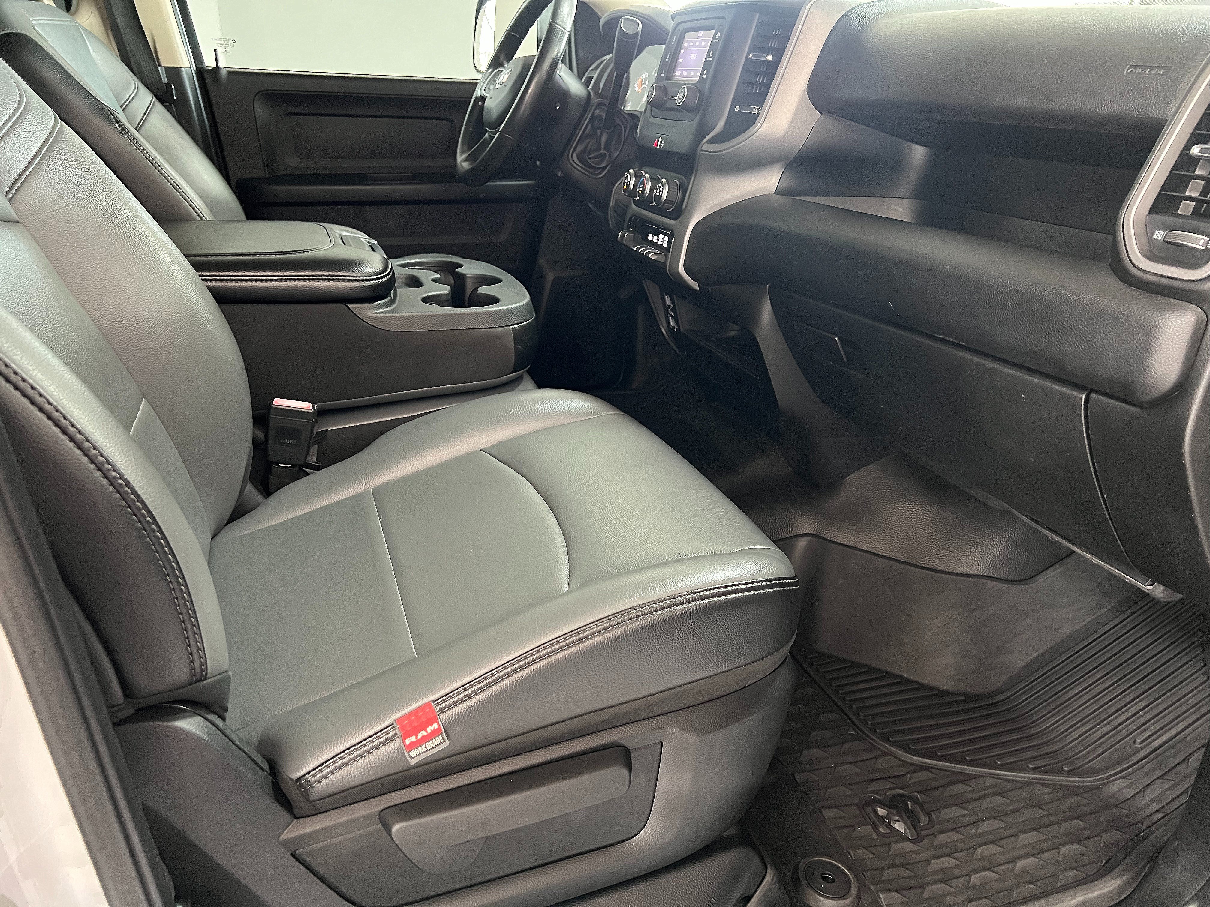Used 2020 RAM 2500 Tradesman RWD image 25
