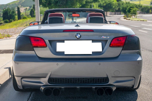 Used 2013 BMW M3 Convertible image 7
