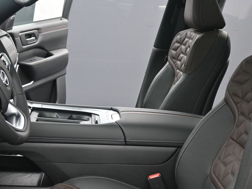 New 2026 Nissan Armada Platinum Reserve image 18