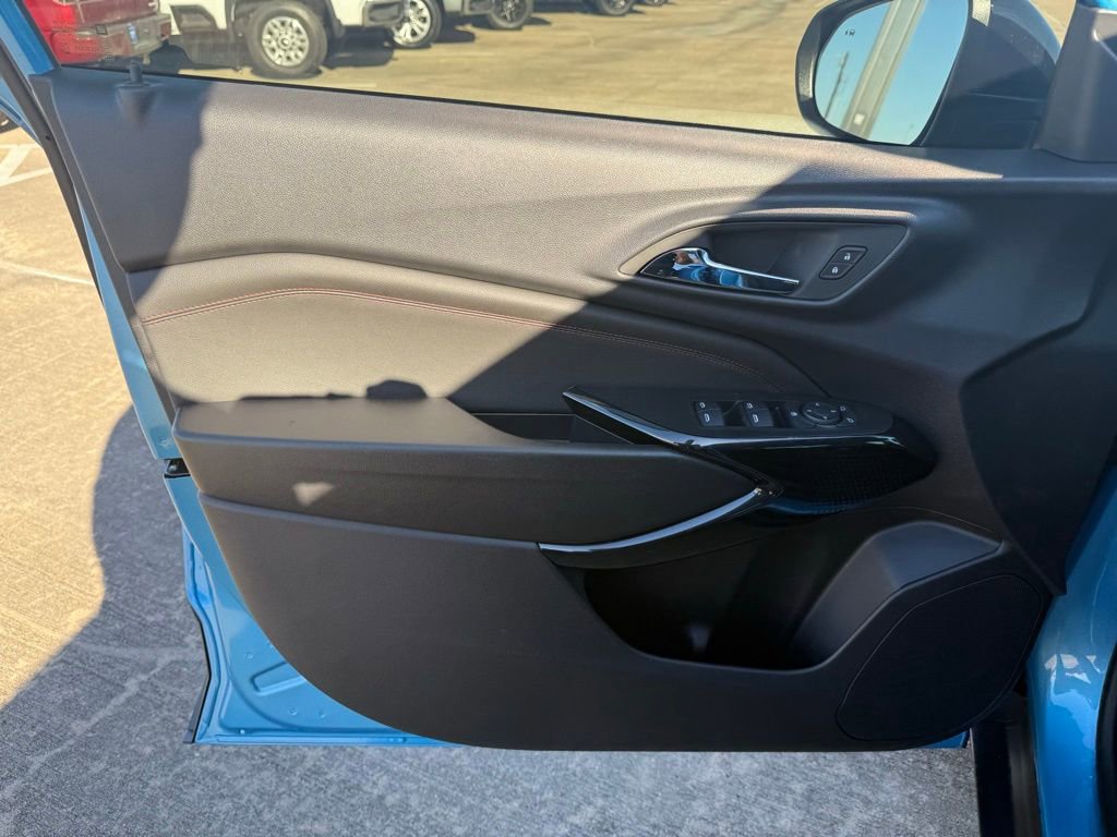 New 2026 Chevrolet Trax RS w/ Driver Confidence Package image 19