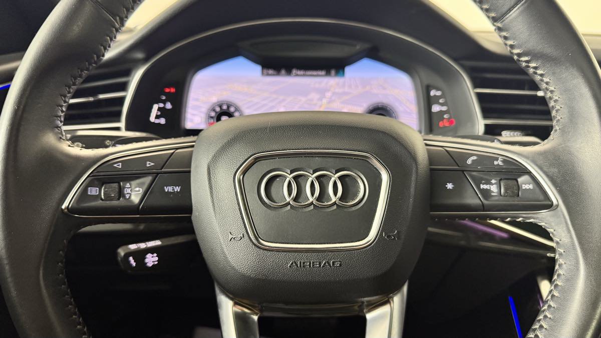 Used 2020 Audi Q8 Premium Plus w/ Premium Plus Package AWD/4WD image 16